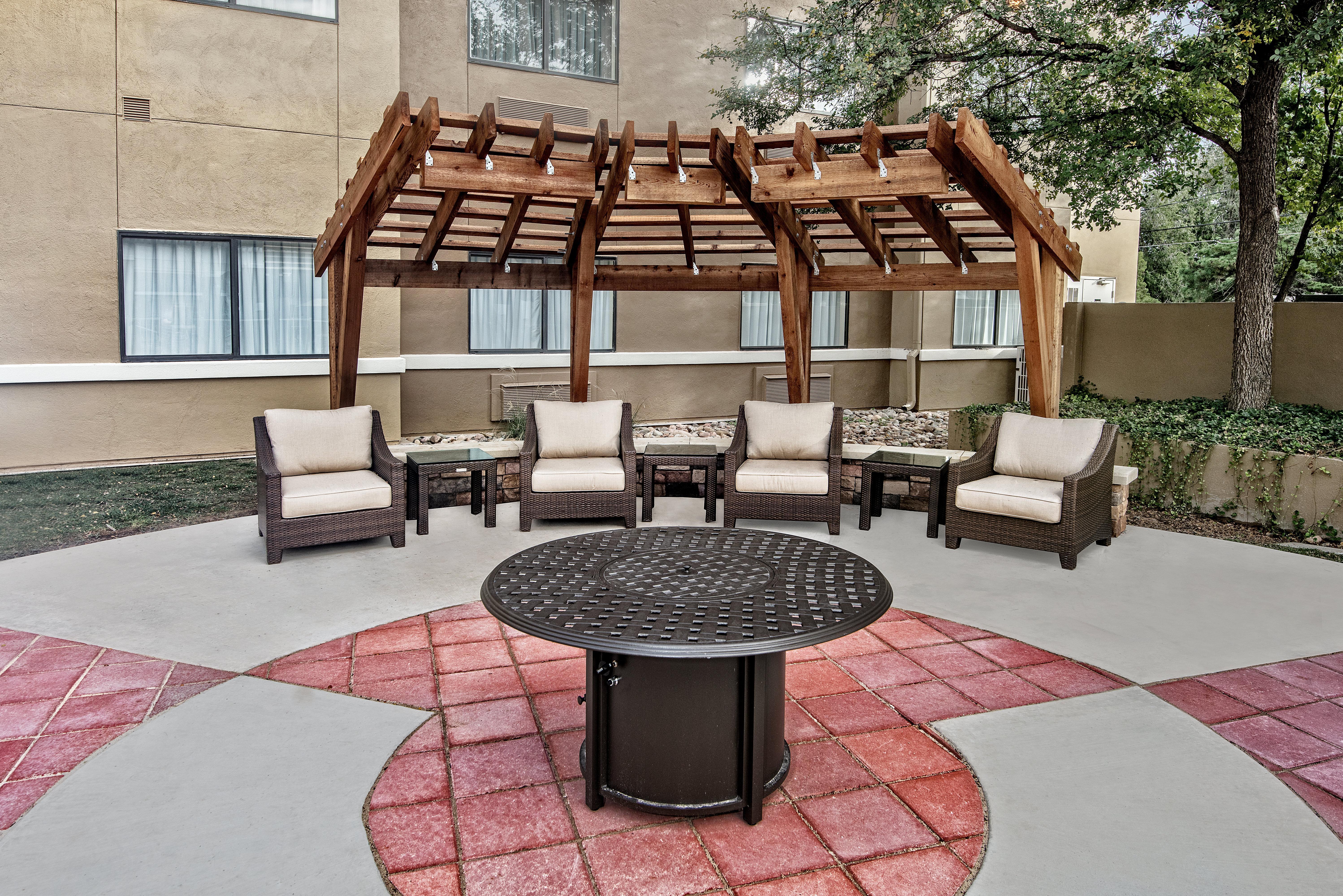 Staybridge Suites Lubbock-University Area By Ihg Exterior foto