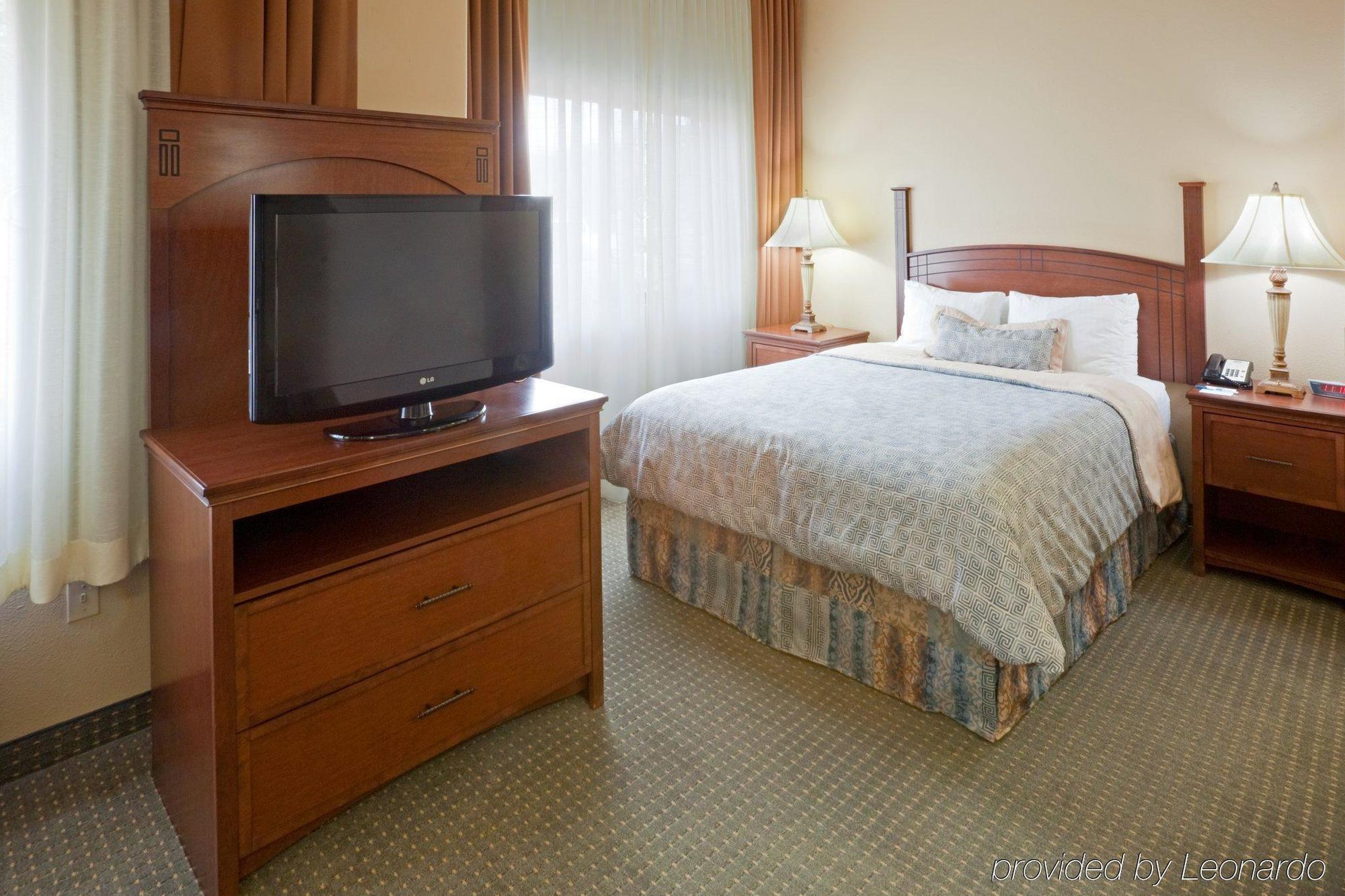 Staybridge Suites Lubbock-University Area By Ihg Habitación foto